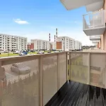 Lumina Bright Apart Park Stefana Skrzywana